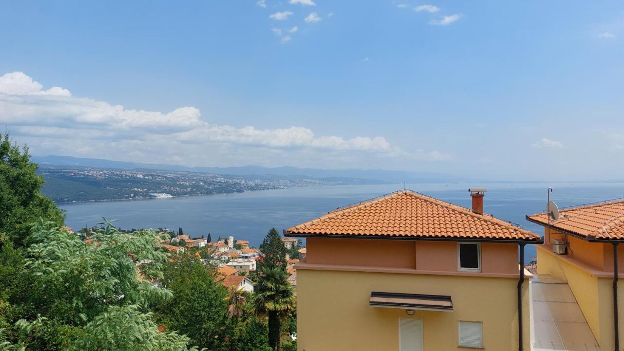 Apartman Leona, *